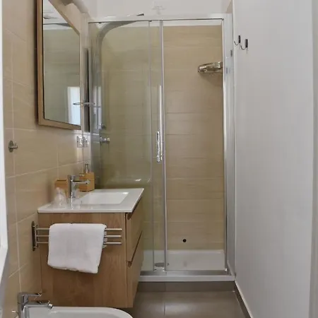 Vicomare Bed & Breakfast 4*