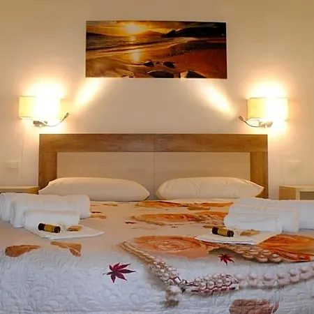 Bed & Breakfast Vicomare 4*