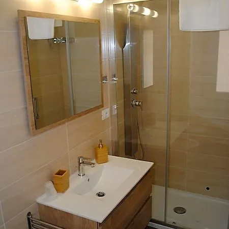 Vicomare 4*