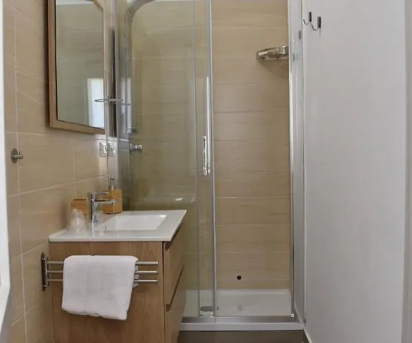 Vicomare Bed & Breakfast 4*